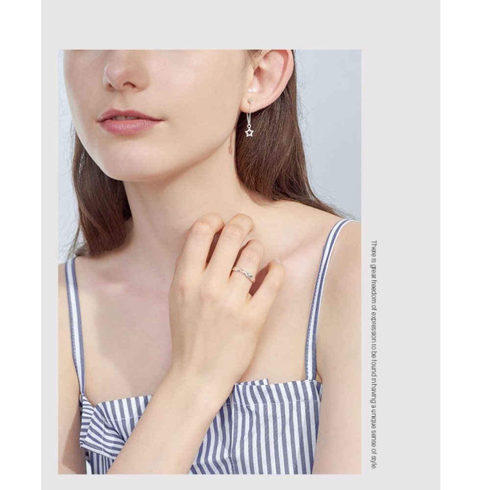 💙Star Chain Earrings Asymmetric Design - Picture 6 of 12